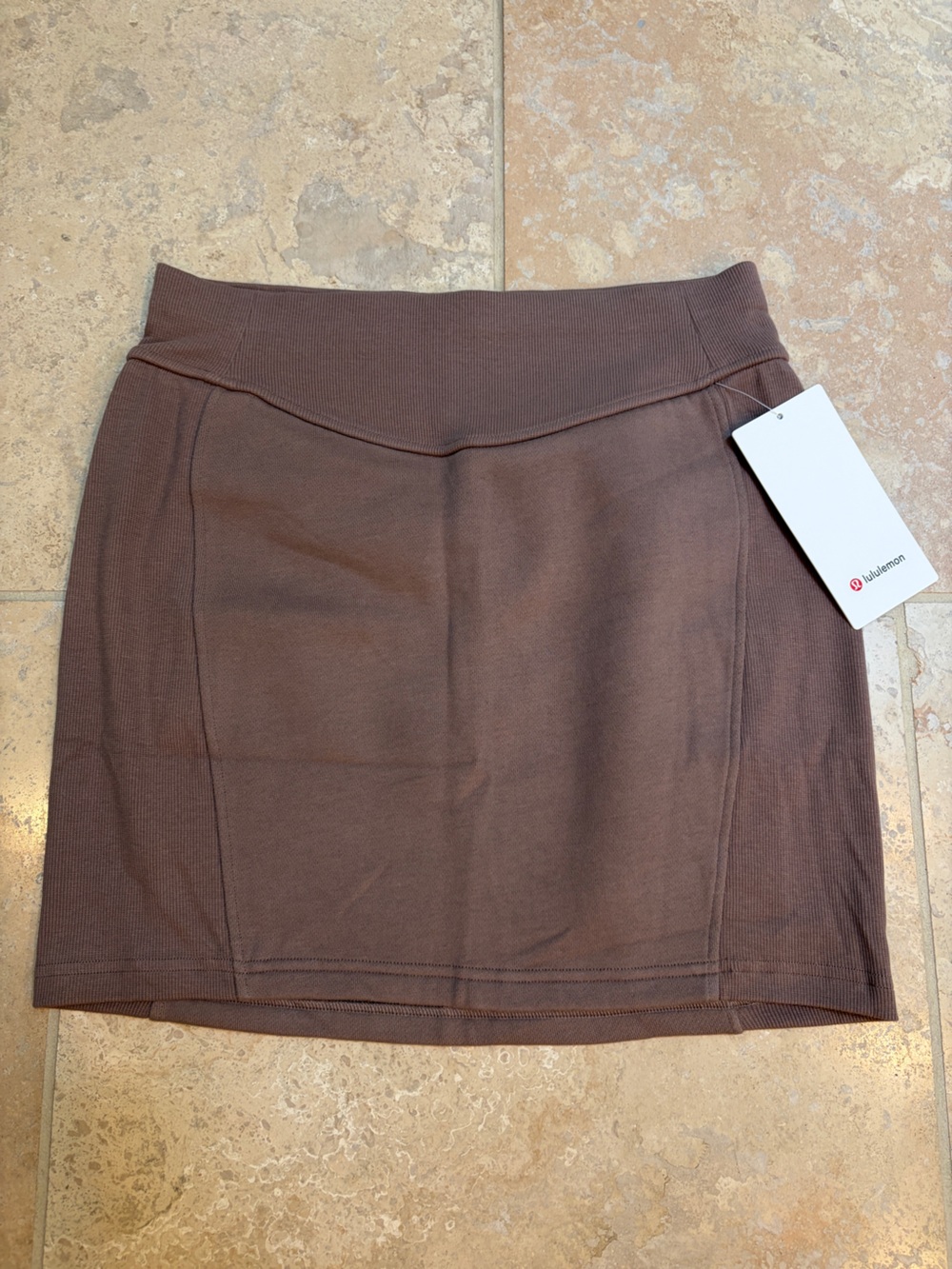 Lululemon Scuba brown HR Mini Skirt